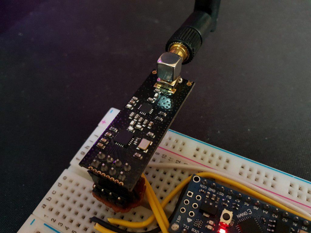 Use an nRF24L01 Module to Scan the 2.4GHz Frequency Range